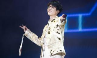 许嵩薛之谦演唱会是什么时候 许嵩演唱会完整版