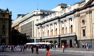 简述圣地亚哥的气候特点 在智利首都圣地亚哥