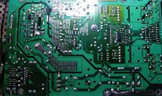 液晶显示器屏幕出现条纹怎样维修 液晶显示器维修教程